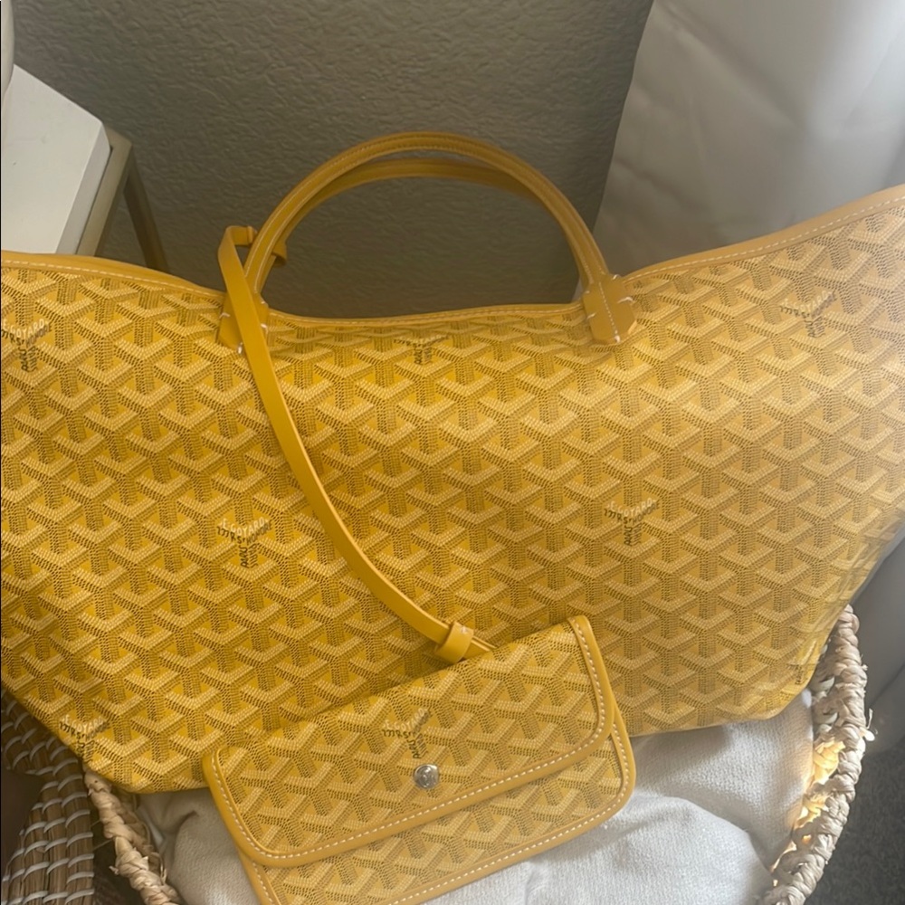 Yellow Tote Bag with Matching Pouch